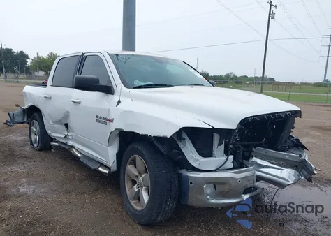 2018 Ram 1500 Big Horn 4X2 5'7 Box z USA, uszkodzony, nr VIN 1C6RR6LT7JS105587